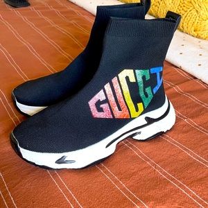 Women sock sneakers